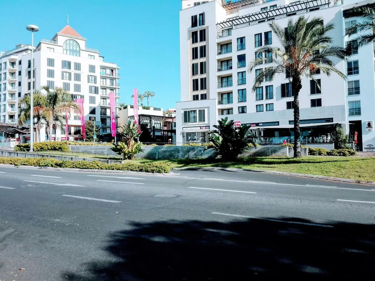 Fantastic Sea View Studio In Funchal Appartement Funchal  Portugal